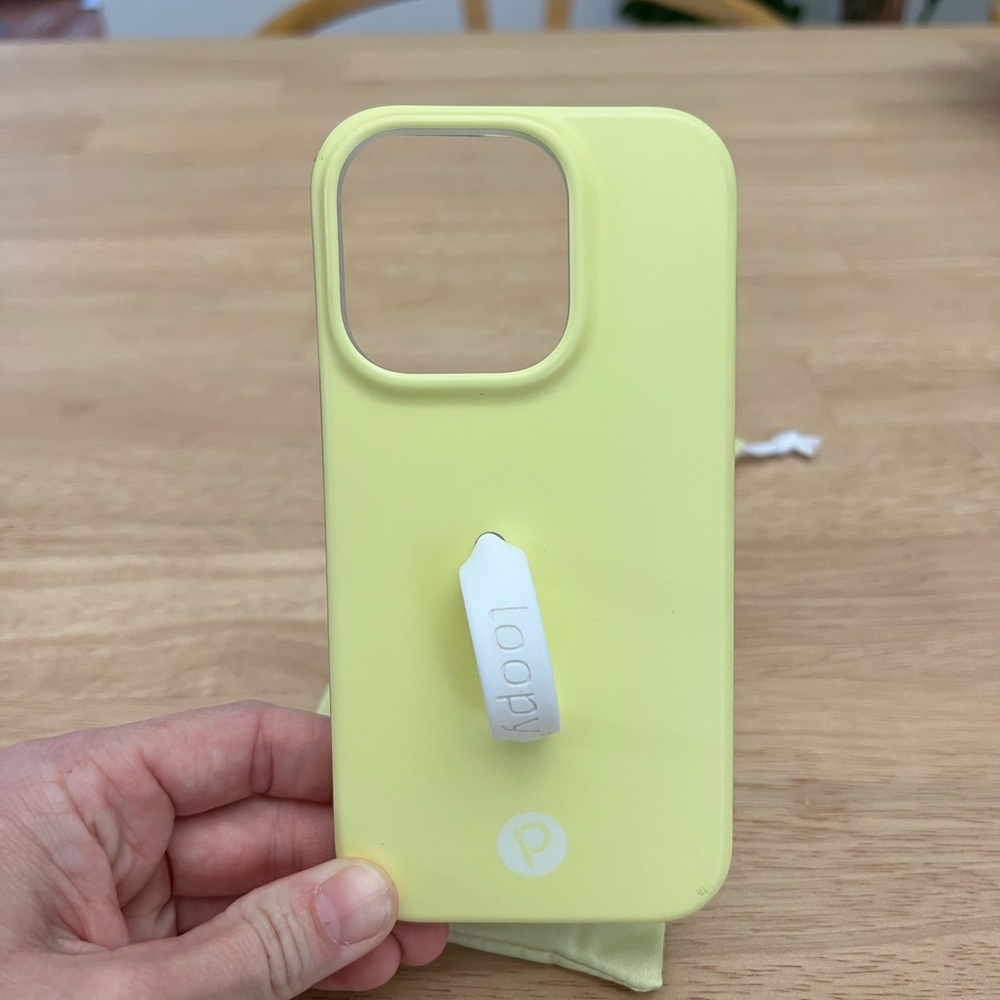 iPhone 14 Pro case right